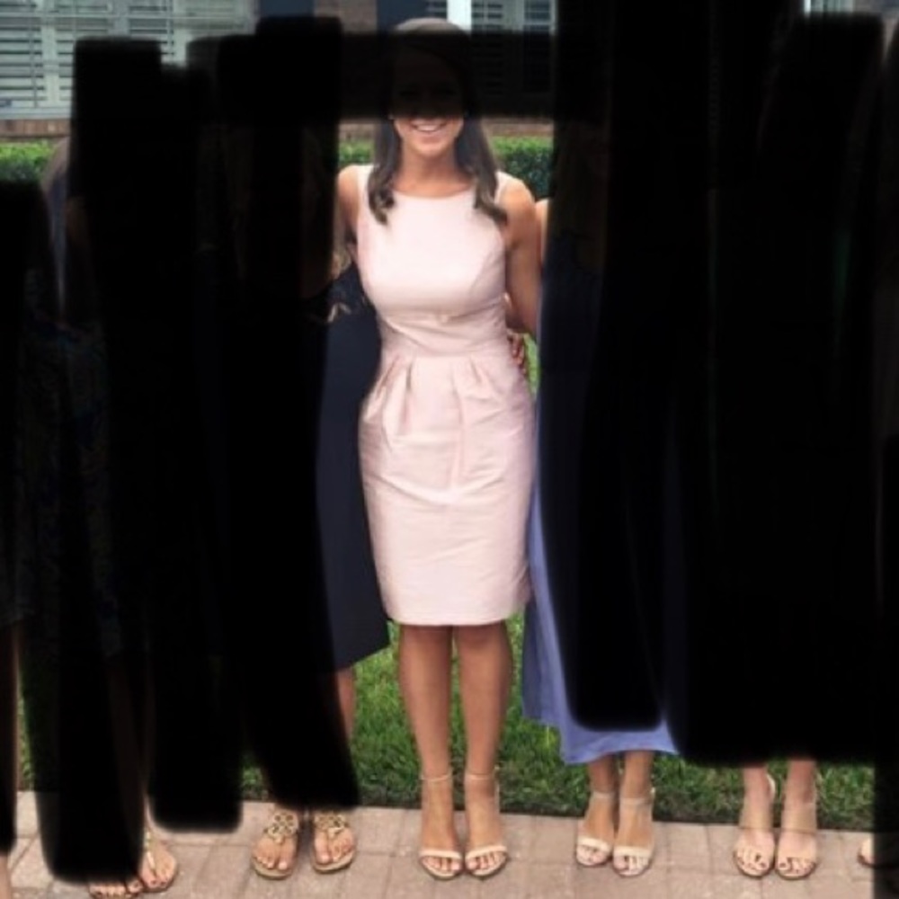 Alfred Sung Dress in pearl pink
